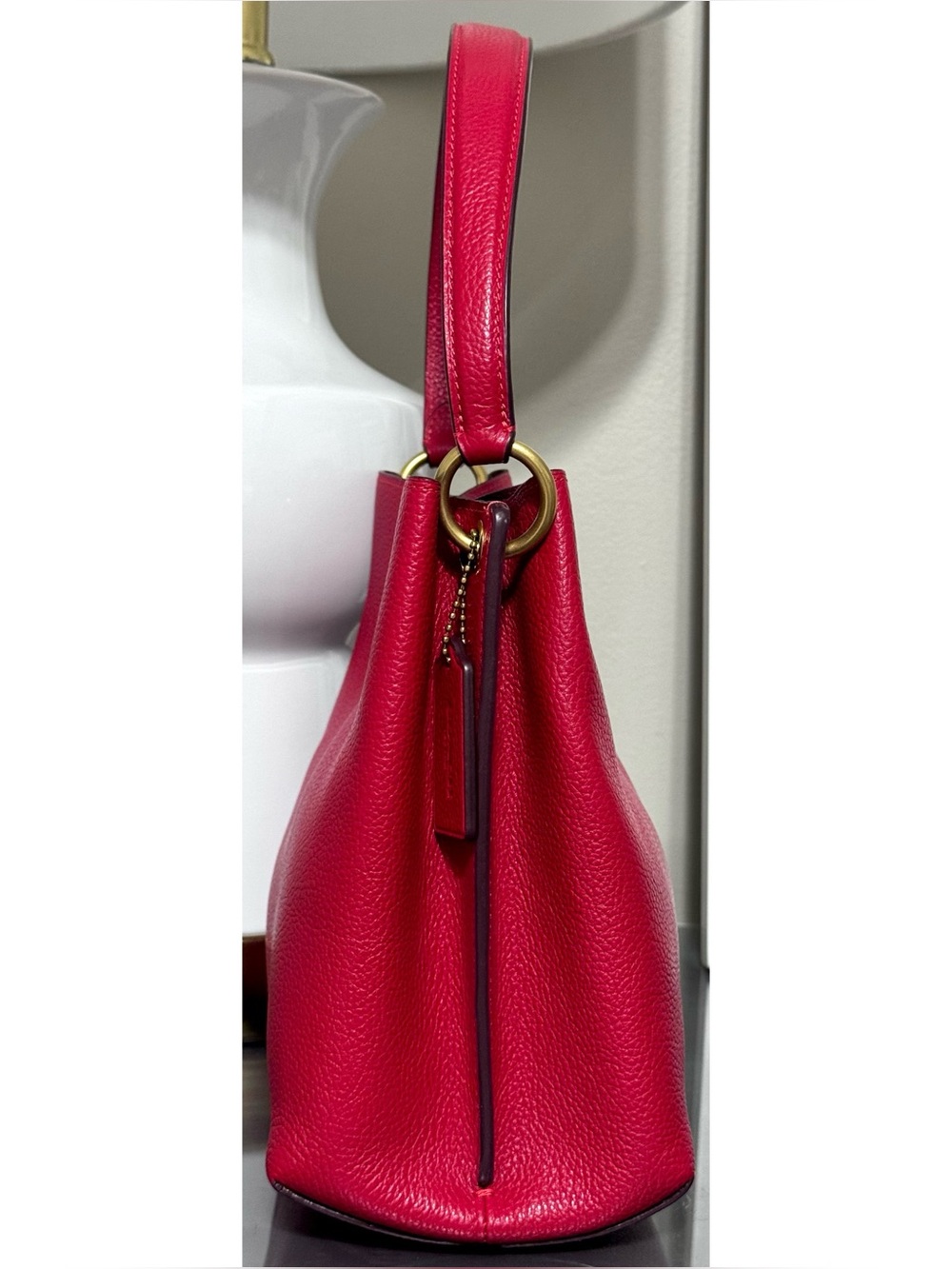 COACH Charlie Turnlock Bucket Bag 21, RED Pebble Leather Crossbody Bag - Picture 4 of 8
